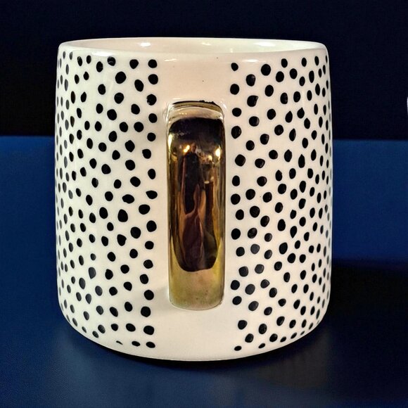 THYME & TABLE Black Dotted Stoneware Mug with Metallic Gold Rectangular Handle - Picture 4 of 7